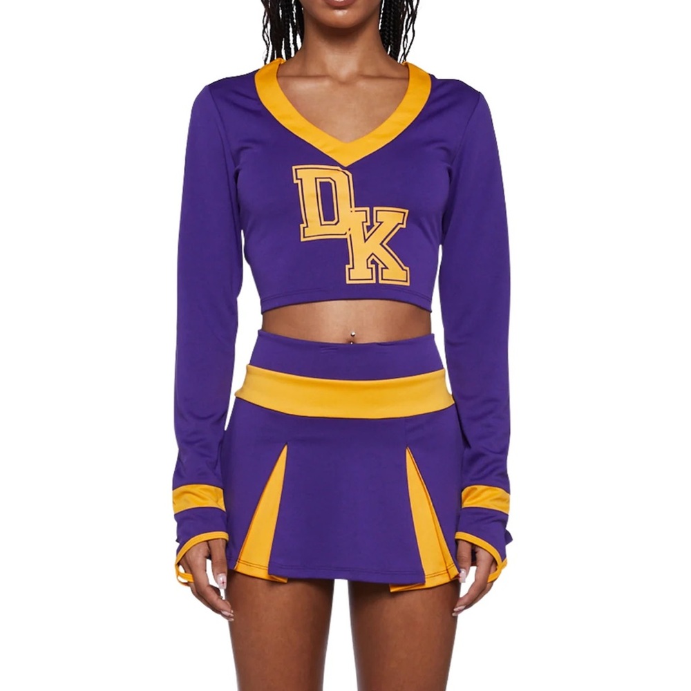 Jennifer’s body cheer costume